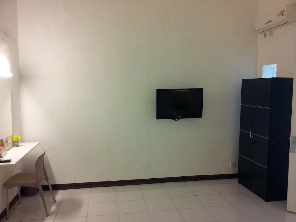 Loxy Inn Surabaya Habitación foto